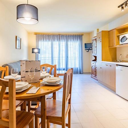 Apartamentos Turisticos Poblado Arinsal Luaran gambar