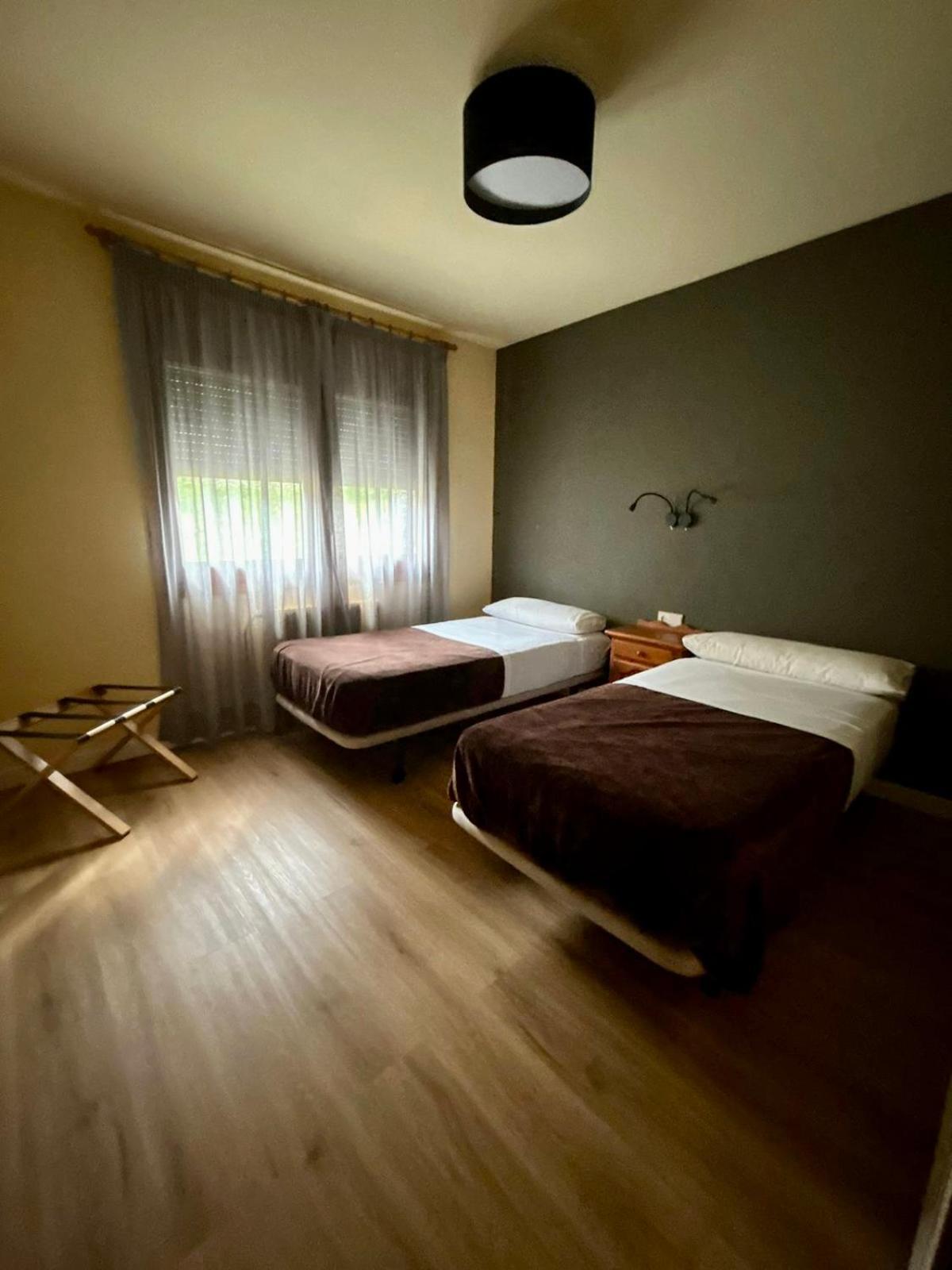 Apartamentos Turisticos Poblado Arinsal Luaran gambar