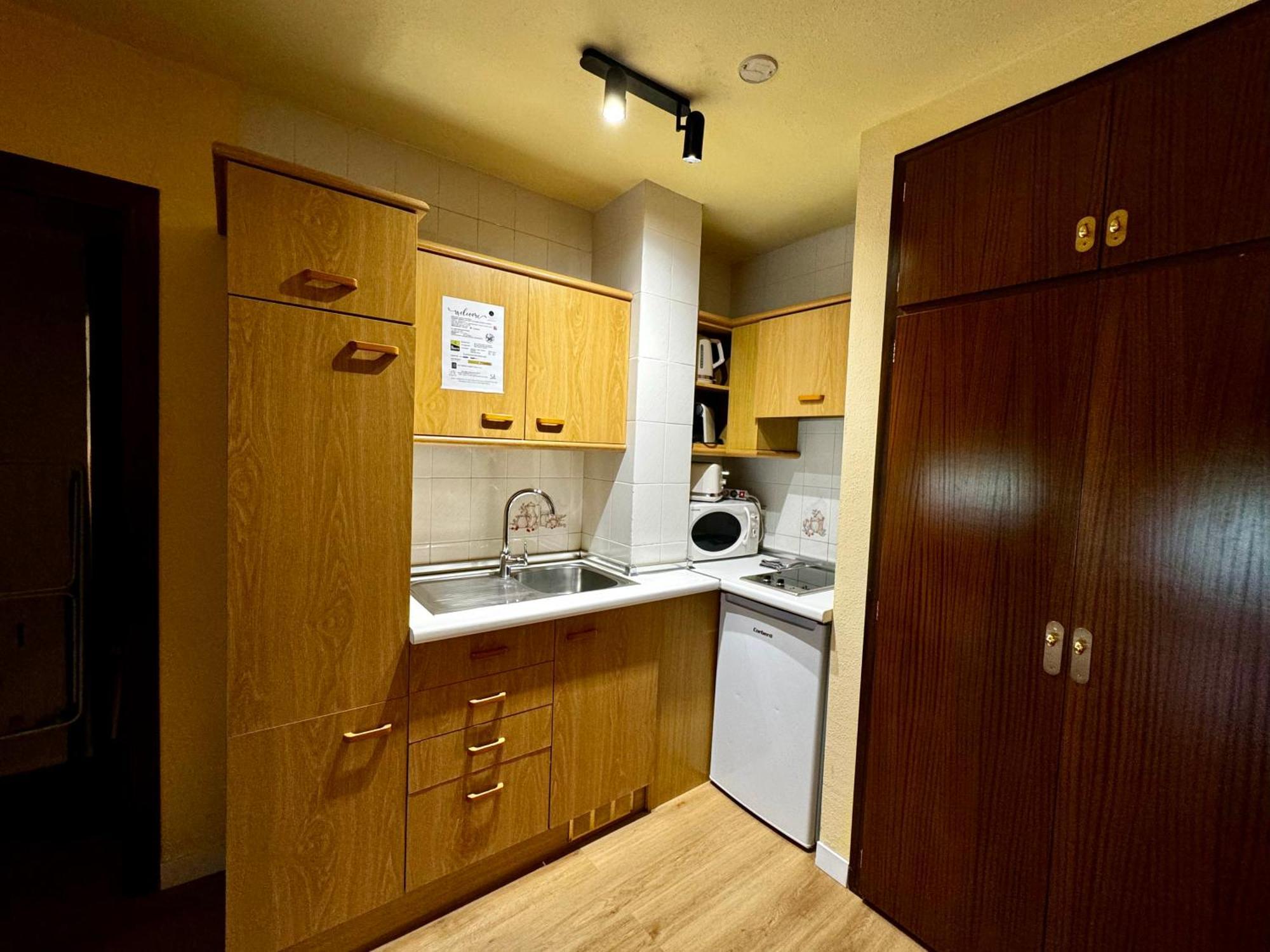Apartamentos Turisticos Poblado Arinsal Luaran gambar