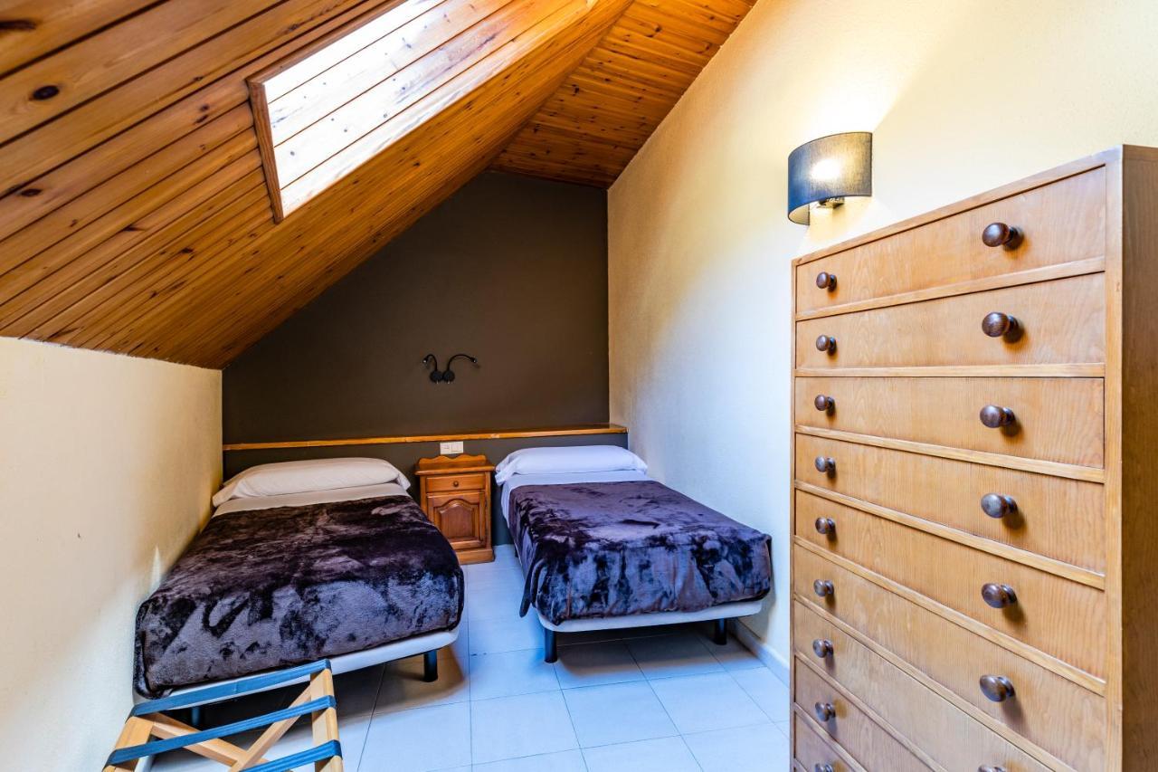 Apartamentos Turisticos Poblado Arinsal Luaran gambar