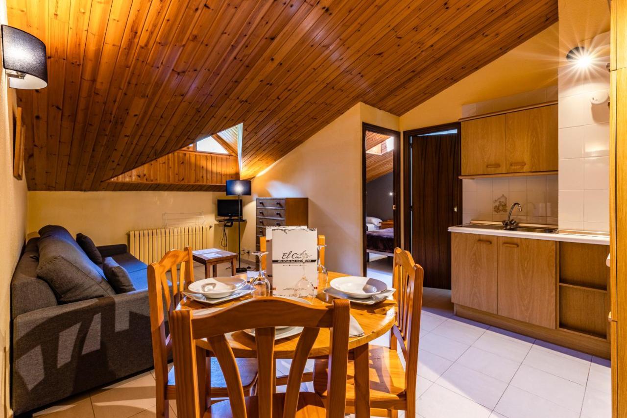 Apartamentos Turisticos Poblado Arinsal Luaran gambar