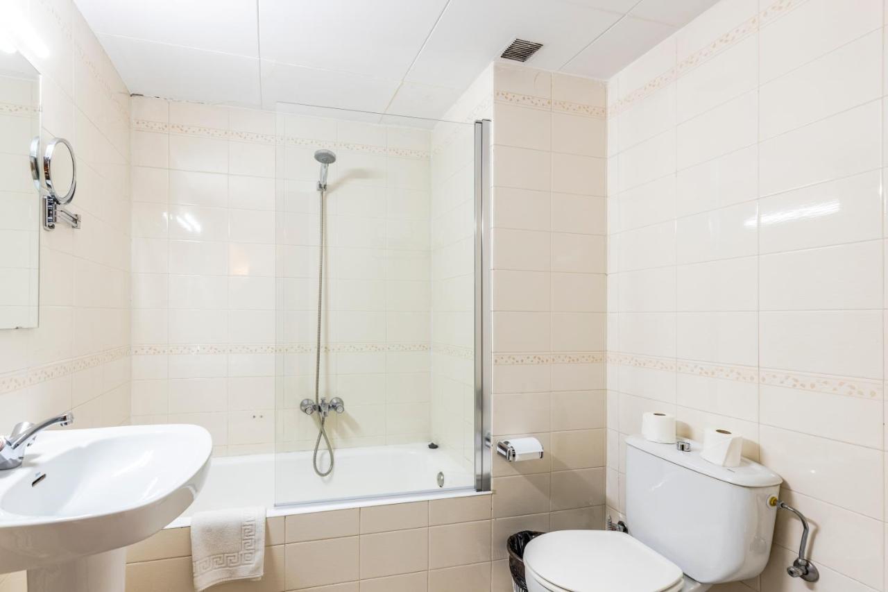 Apartamentos Turisticos Poblado Arinsal Luaran gambar